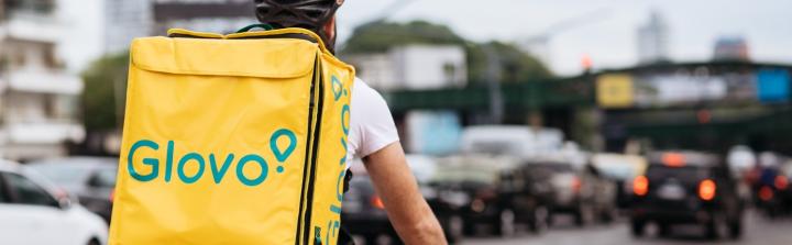 Super-Pharm i Glovo – razem produkty drogeryjne z dostawą w 30 minut